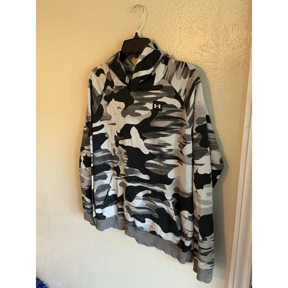 Under Armour Gray Black Camo Hoodie Men’s Size XL Pullover